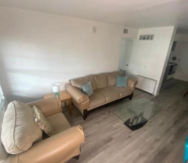 Crescent Lake Hotel | Uptown Inn & Suites