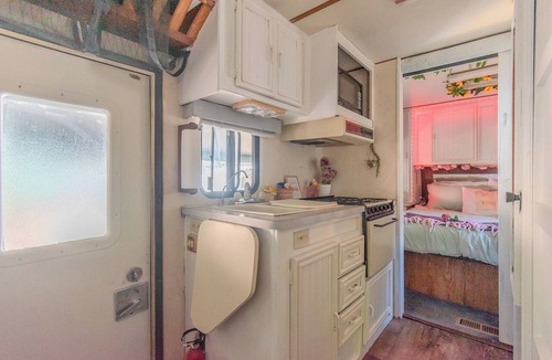 Meadowlawn House | Urban Backyard RV Camping Experience in St. Petersburg, Florida