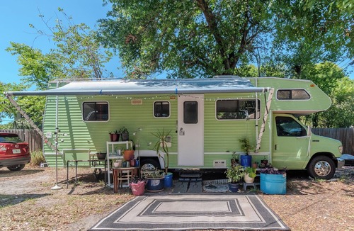 Meadowlawn House | Urban Backyard RV Camping Experience in St. Petersburg, Florida