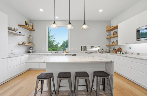 San Marco House | Urban Luxe Modern Downtown Villa