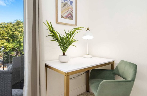 The Roads Apartment | URBAN4-3 | spacious getaway near Brickell