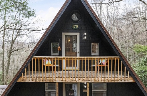 Beech Mountain Ski Chalet | URSUS, A Secluded Midcentury Modern AFrame Chalet