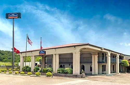 Lookout Valley Neighborhood Association Hotel | Howard Johnson by Wyndham Chattanooga Lookout Mountain