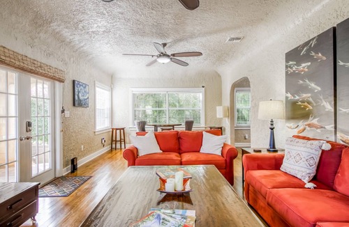 Old Northwood House | 133 m² House ∙ 2 bedrooms ∙ 6 guests