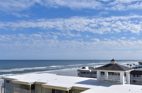 New Smyrna Beach Condo | 99 m² Condo ∙ 2 bedrooms ∙ 4 guests