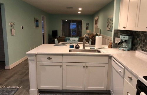 New Port Richey Condo | 88 m² Condo ∙ 2 bedrooms ∙ 4 guests