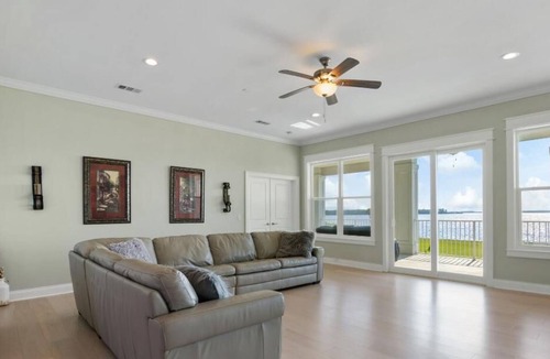 Lynn Haven House | Vacation at the Bay