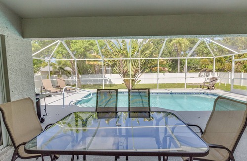 Trafalgar House | Vacation home for 5 guests with 147m² in Cape Coral (311570)