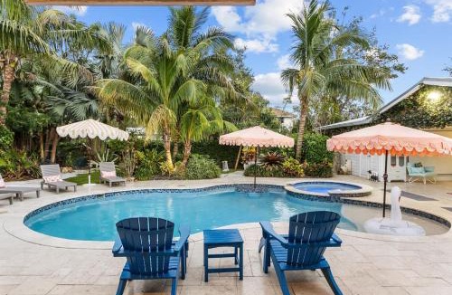 Ellenton House | Vacation House, Poolhot-tuboutdoor Kitchen!