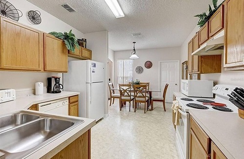 Sunset Ridge House | Vacation Villa - Free WIFI - Private Pool - Near Disney Area