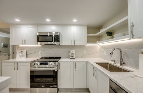 Fort Myers Beach Condo | Vacation Villas #333: Beachfront Condo with Extended Patio!