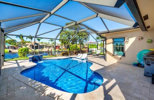 Tropic Palms House | VacationSunwind Delray home! Water Front Pool Dock near Beach