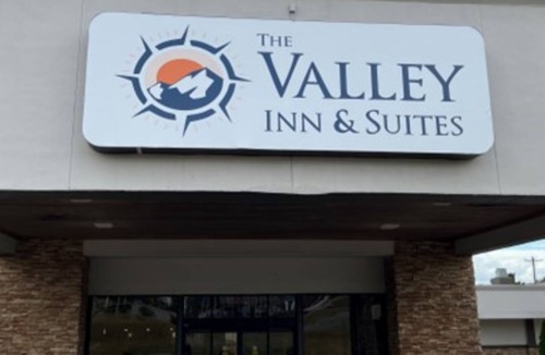 East Ridge Hotel | Valley Inn & Suites