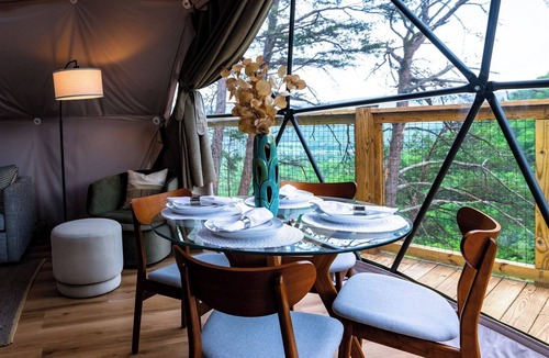 Pikeville Cabin | Valley View Glamping Dome - Cliffside Hot Tub - Tennessee Wilderness