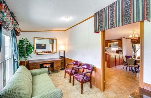 Bridgeport House | 'Valley View Lodge' Rural Home in Bridgeport!