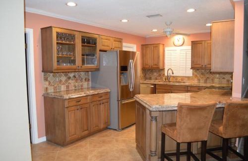 South Venice House | Venice villa with heated pool, lanai, near beach