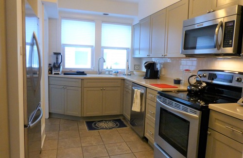 Ventnor City House | Ventnor Beach House, 5 Bedrooms - 1 block from beach