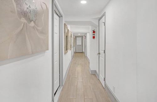 East Side Apartment | Vessel Hotel Studio Suites of Atlanta, GA