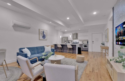 Olde Kensington Apartment | Vibrant 1BD | Sleeps 6 | Northern Liberties