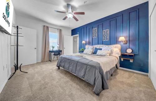 Tampa Apartment | Vibrant 2br Apt Pool, Jacuzzi, Gym #11