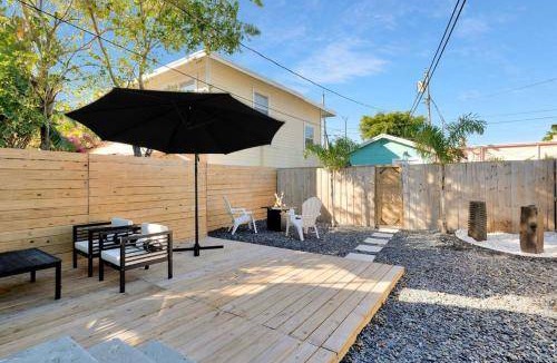 Lake Worth Villa | Villa ∙ 2 bedrooms ∙ 8 guests