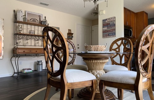 The Villages Villa | VILLA 2 MASTER SUITES & 2 GOLF CARTS