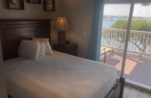 Duck Key Villa | Villa 5034 on Duck Key Boat Slip Available - 2BD 2.5BA