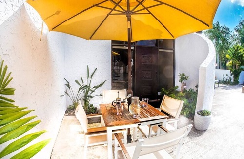 Miami Shores House | Villa at St. James Place, Luxury, Pet Friendly "H"