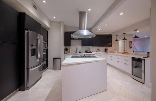 North Miami Beach Villa | Villa Azur by Glam Homes