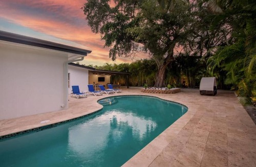 North Miami Beach Villa | Villa Azur by Glam Homes