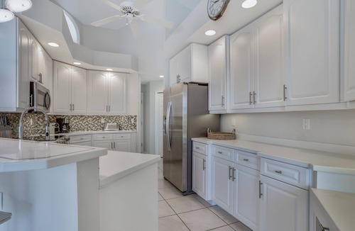 Pelican House | VILLA BELLAGGIO - Western Exposure, Gulf Access, Pool, Boatlift, 3 bed & 3 bath