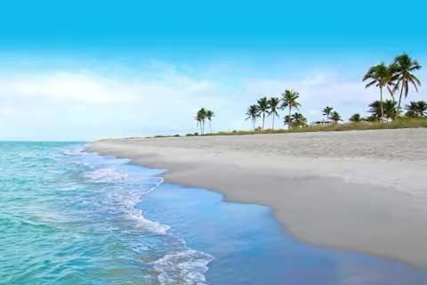 Mid Island House | Villa Capri - 2025 Luxury Build - Steps to beach