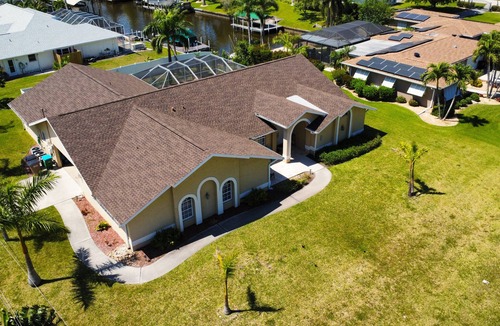 Caloosahatchee Villa | Villa Helen in Cape Coral