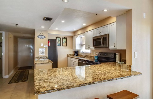 Madeira Beach Condo | Villa Madeira 301 South corner with huge wrap around balcony, simply amazing!