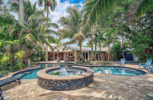 River District House | Villa Manteago