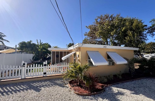 Marathon House | Villa Mars In Marathon