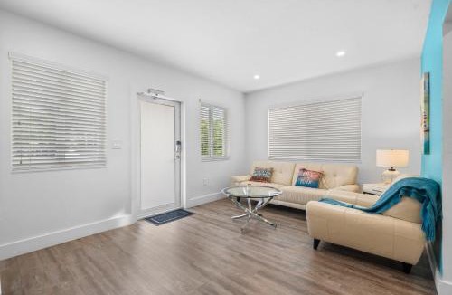 West Little Havana House | Villa Mia Cozy Home in the heart of Miami