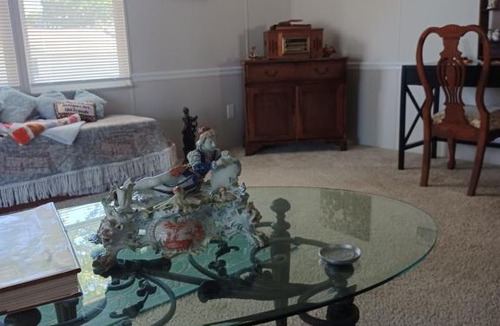 The Villages House | Village Of Country Club Hills COUPLES ONLY