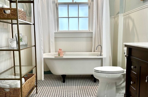 Sumter House | Vintage Haven: Historic Bungalow Retreat
