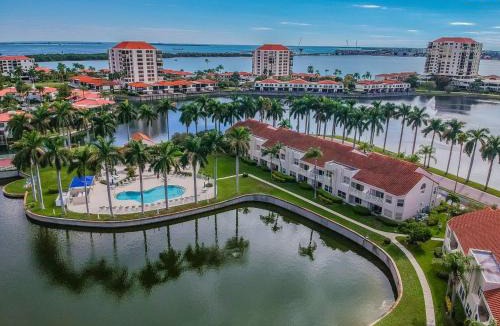 Isla del Sol House | Vista Verde W Relax Youre on Isla Time