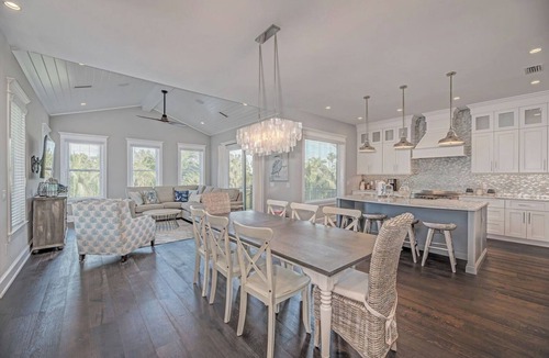 Anna Maria House | Vitamin Sea managed by Beach Retreats FL Anna Maria Island