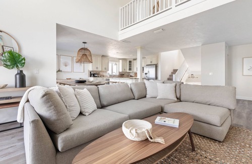 Marineland Acres House | Vitamin Sea Oceanfront Home! Seconds to the surf and sand!