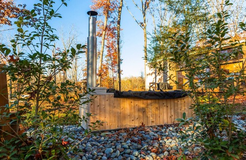 Tracy City Cabin | Wabi Sabi at The Retreat at Water's Edge