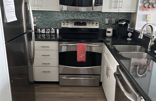 Ocean Drive Condo | WAKE UP TO OCEAN WAVES! BEACH FRONT 3BR BOUTIQUE CONDO IN PREMIERE LOCATION!