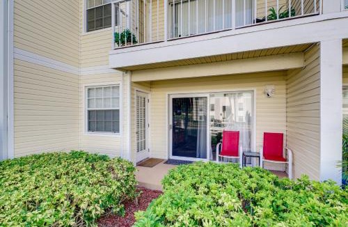 Ocean Side Village Apartment | Walk to Beach 1st-Floor Unit with Pool in Melbourne