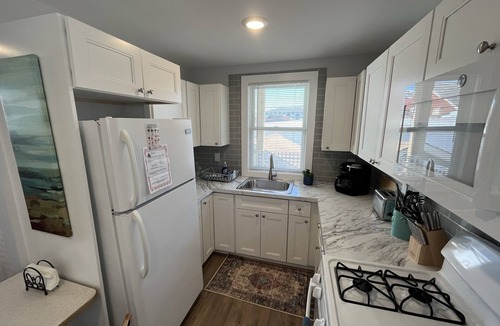 North End Apartment | Walk to Beach or Bay with Great Downtown access!