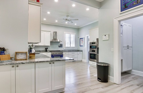 Hartsville House | Walk to Coker University & Dtwn! Home w/Game Room