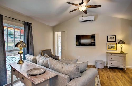 Saluda Apartment | Walk to Dining: Saluda Main Street Retreat!