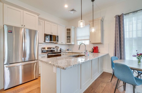 Maryville Condo | Walk to Historic Maryville: True Southern Getaway!