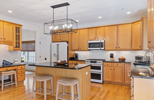 Homewood House | Walk to Navy Stadium, Near USNA and Downtown, Fire Pit and Parking